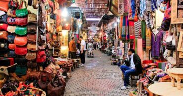 médina Marrakech depuis Palmeraie en été