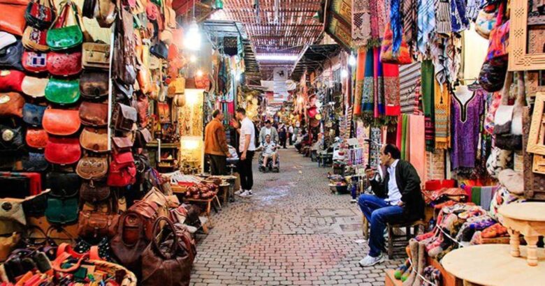 médina Marrakech depuis Palmeraie en été